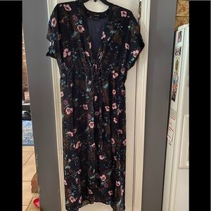 Pretty navy flower dress